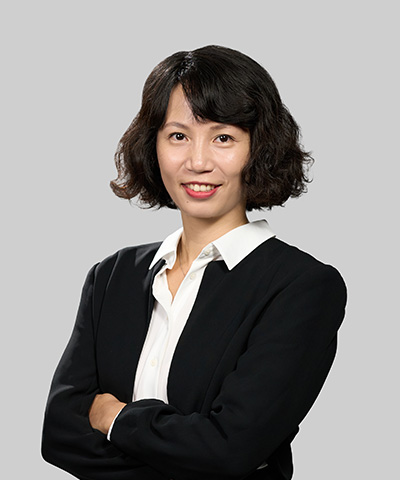 Bà Hồ Phương Anh